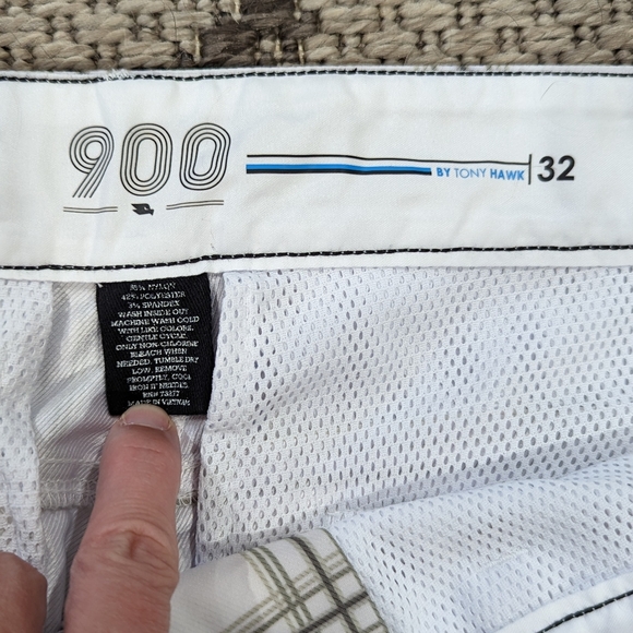 🤍 SOLD 🤍Tony Hawk shorts - Picture 2 of 3